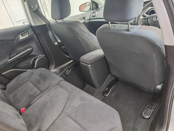 Used Honda Civic 2013 for sale - 76200908: Photo 15