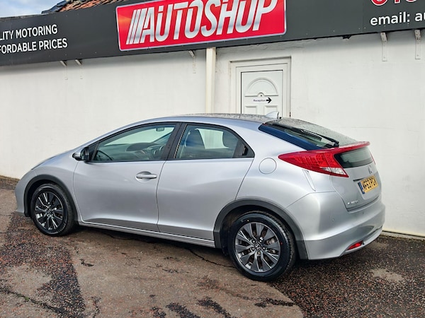 Used Honda Civic 2013 for sale - 76200908: Photo 18