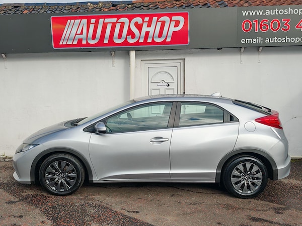 Used Honda Civic 2013 for sale - 76200908: Photo 20