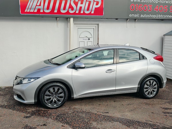 Used Honda Civic 2013 for sale - 76200908: Photo 21