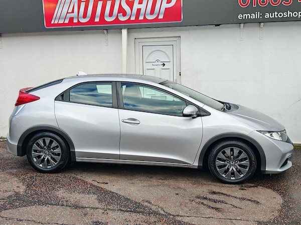 Used Honda Civic 2013 for sale - 76200908: Photo 4