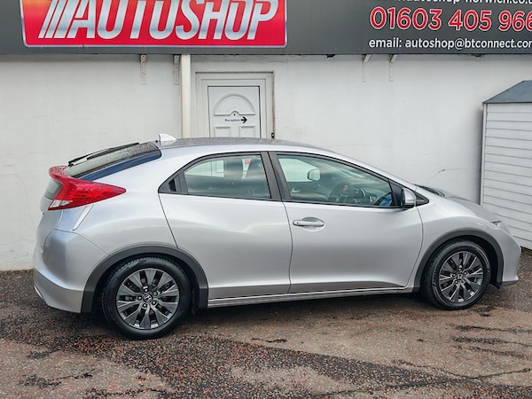 Used Honda Civic 2013 for sale - 76200908: Photo 6