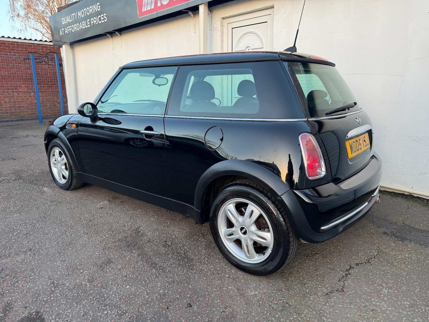 Used MINI Hatch 2005 for sale - 77015297: Photo 12