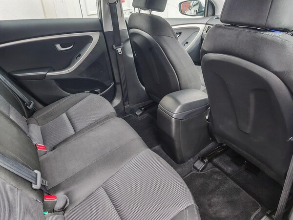 Used Hyundai i30 2013 for sale - 76214414: Photo 16