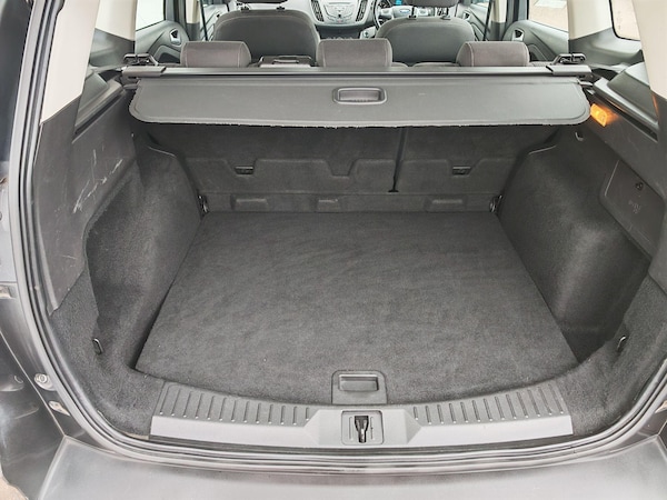 Used Ford Kuga 2015 for sale - 76307895: Photo 7