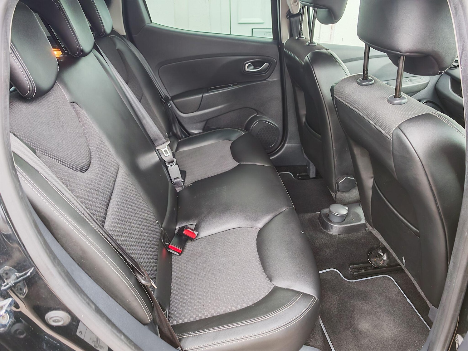 Used Renault Clio 2016 for sale - 76528065: Photo 15