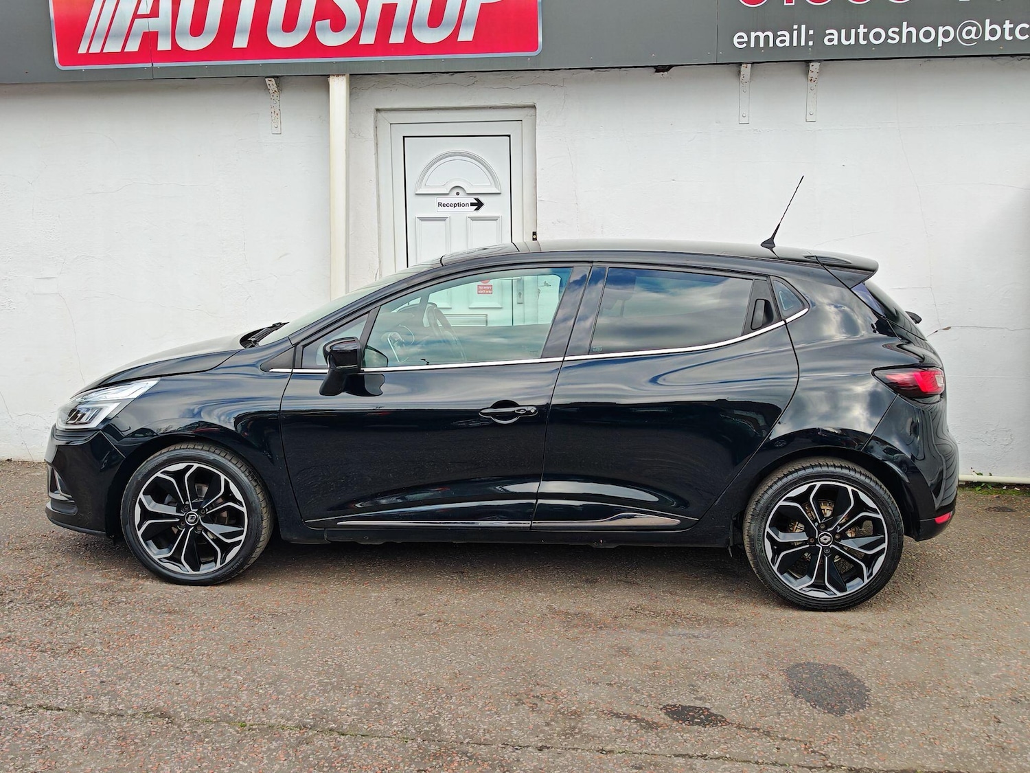 Used Renault Clio 2016 for sale - 76528065: Photo 21