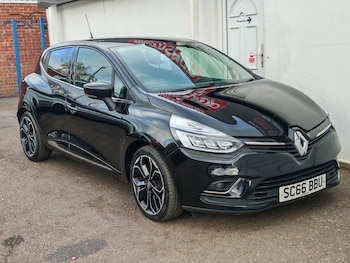 Used Renault Clio 2016 for sale - 76528065: Photo