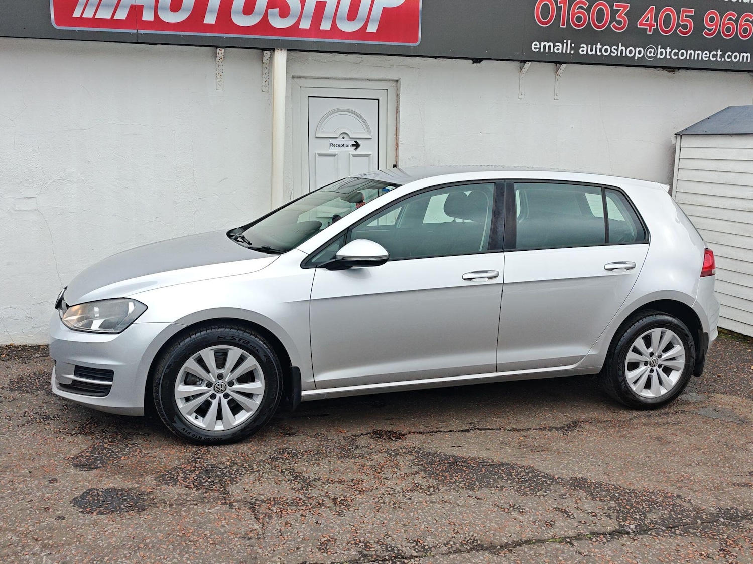 Used Volkswagen Golf 2014 for sale - 76431886: Photo 24