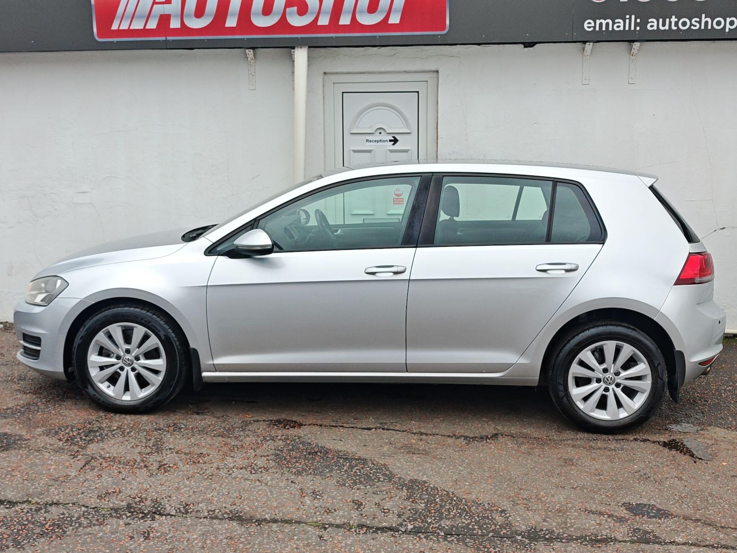 Used Volkswagen Golf 2014 for sale - 76431886: Photo 9