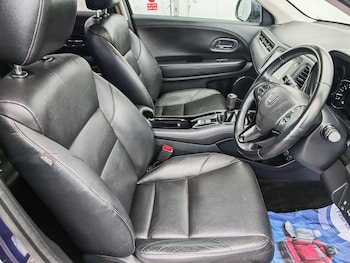 Used Honda HR-V 2015 for sale - 76549267: Photo