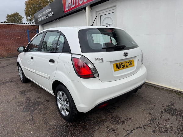 Used Kia Rio 2011 for sale - 76270614: Photo 10