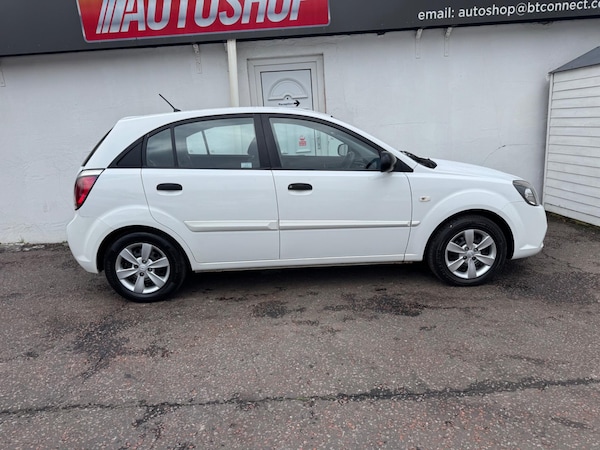Used Kia Rio 2011 for sale - 76270614: Photo 2