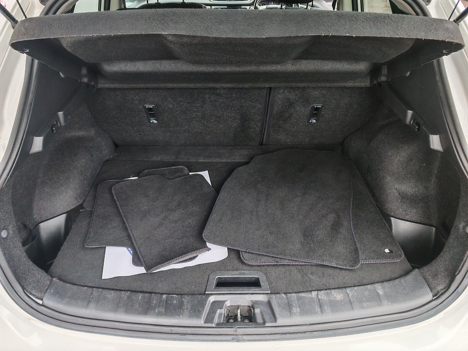 Used Nissan Qashqai 2014 for sale - 76432070: Photo 6