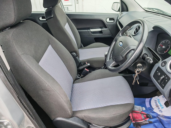 Used Ford Fusion 2008 for sale - 76215075: Photo 10