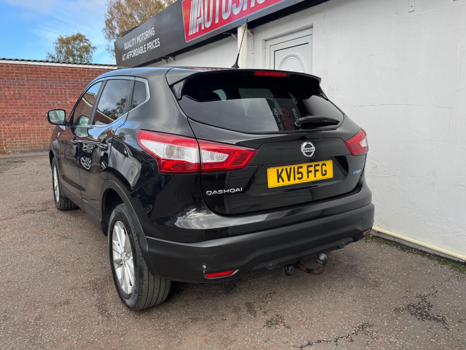 Used Nissan Qashqai 2015 for sale - 76360798: Photo 15