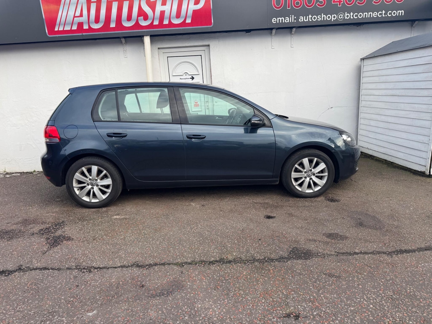 Used Volkswagen Golf 2011 for sale - 76913599: Photo 2