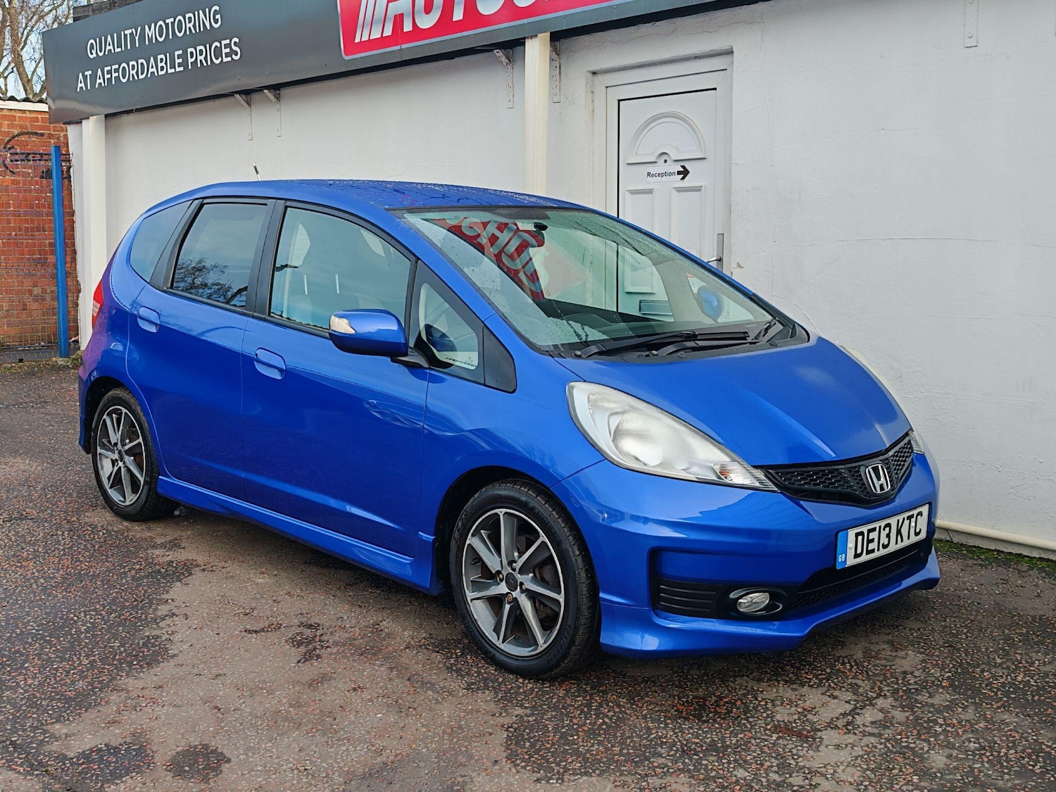 Used Honda Jazz 2013 for sale - 76752896: Photo 1