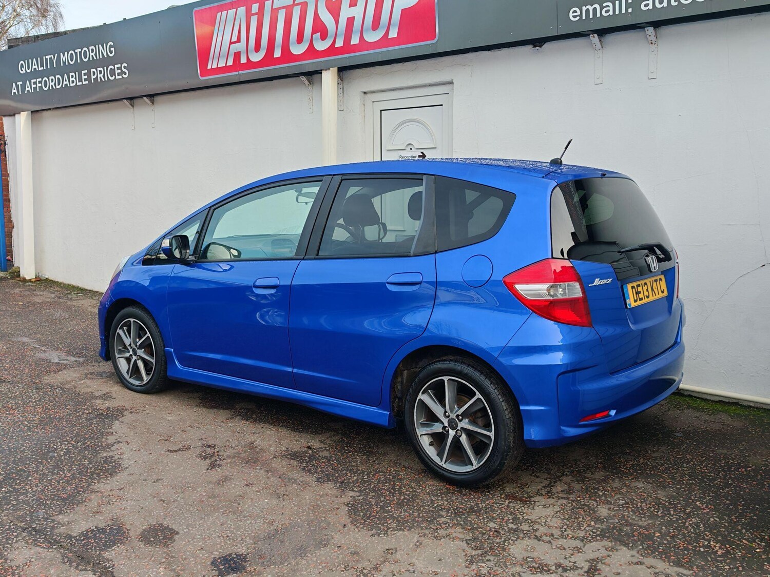 Used Honda Jazz 2013 for sale - 76752896: Photo 19