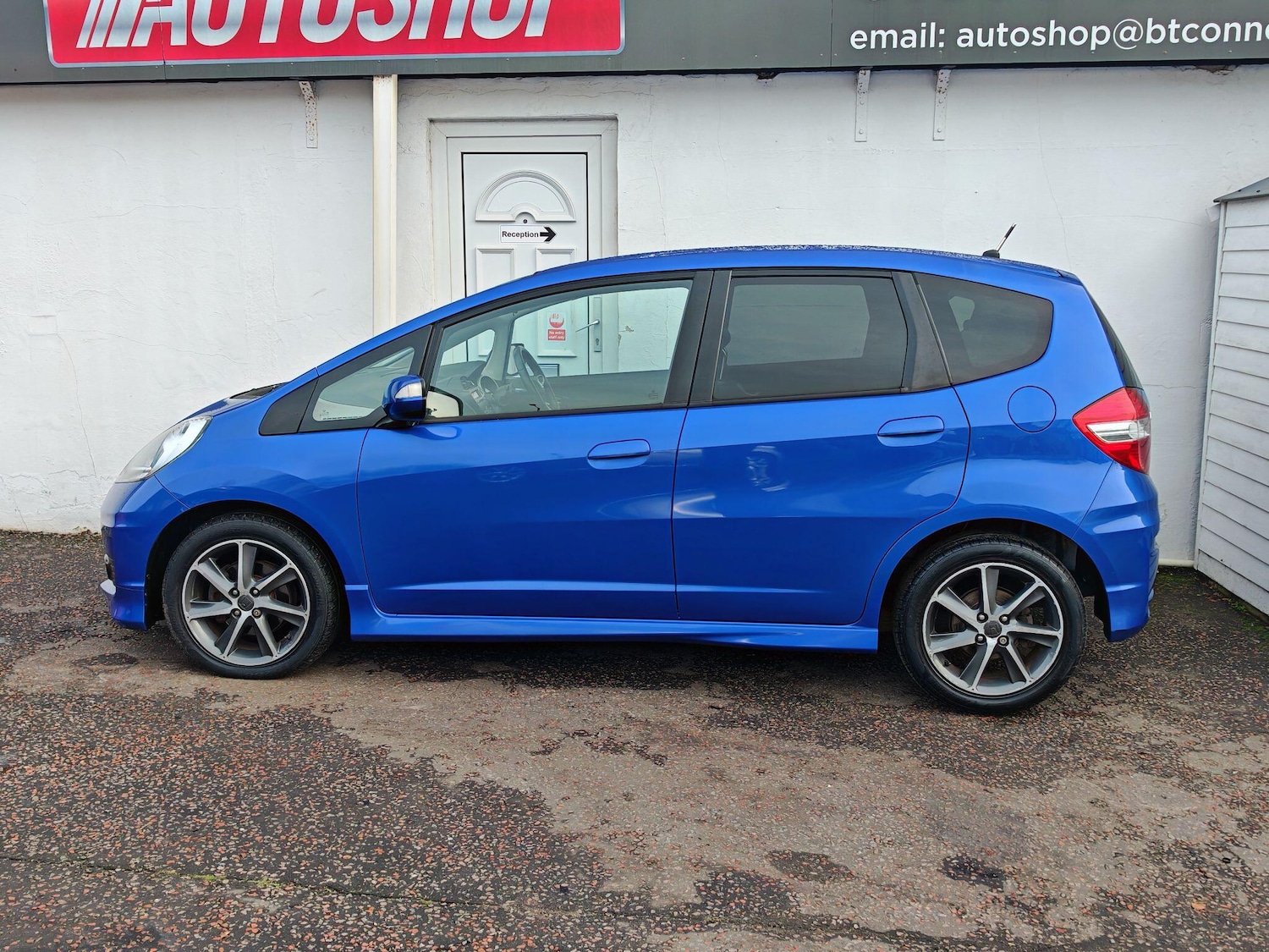 Used Honda Jazz 2013 for sale - 76752896: Photo 8