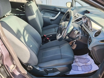Used Ford Fiesta 2009 for sale - 76440317: Photo