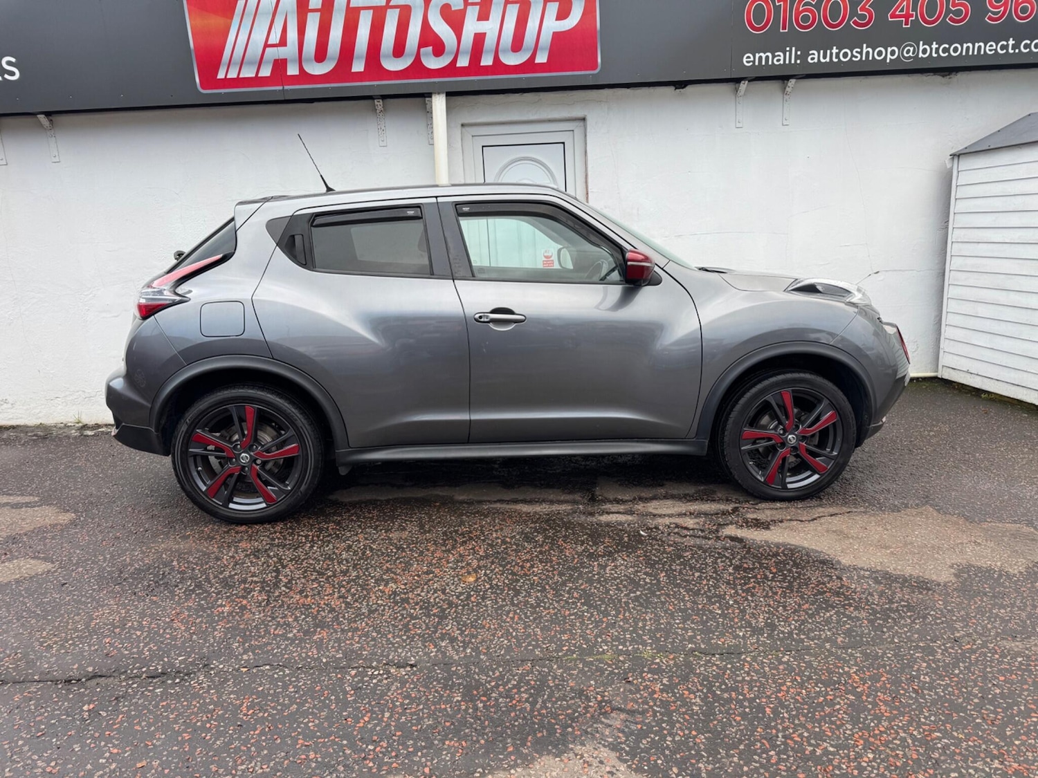 Used Nissan Juke 2015 for sale - 76839669: Photo 2