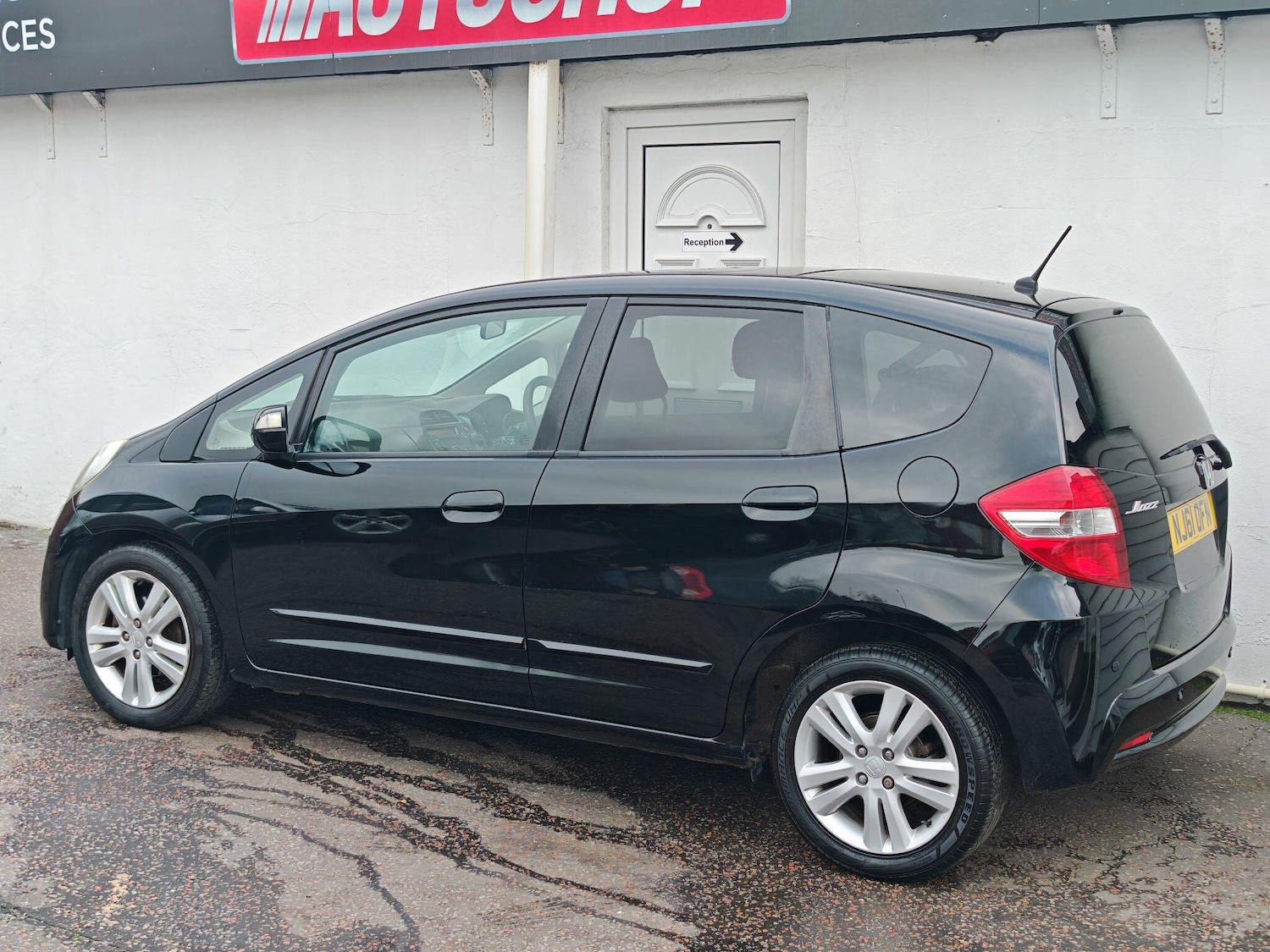 Used Honda Jazz 2011 for sale - 76620296: Photo 18