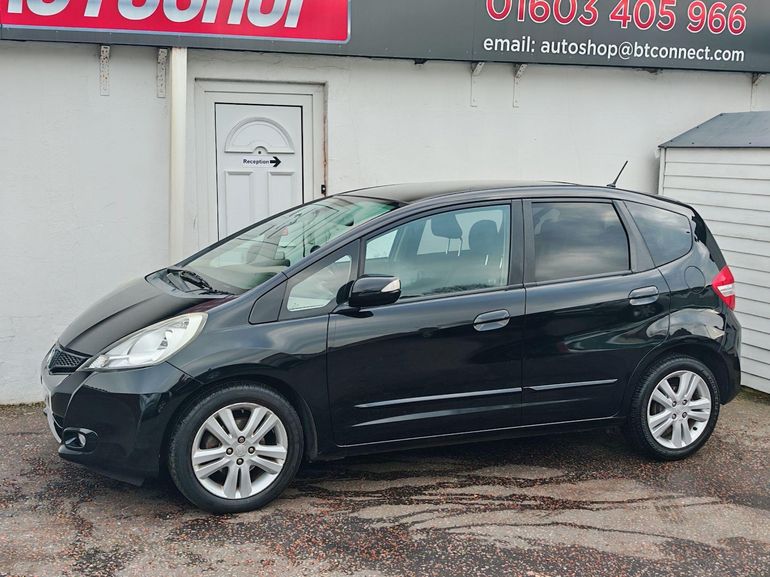Used Honda Jazz 2011 for sale - 76620296: Photo 20