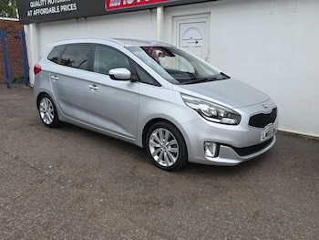 Kia - Carens