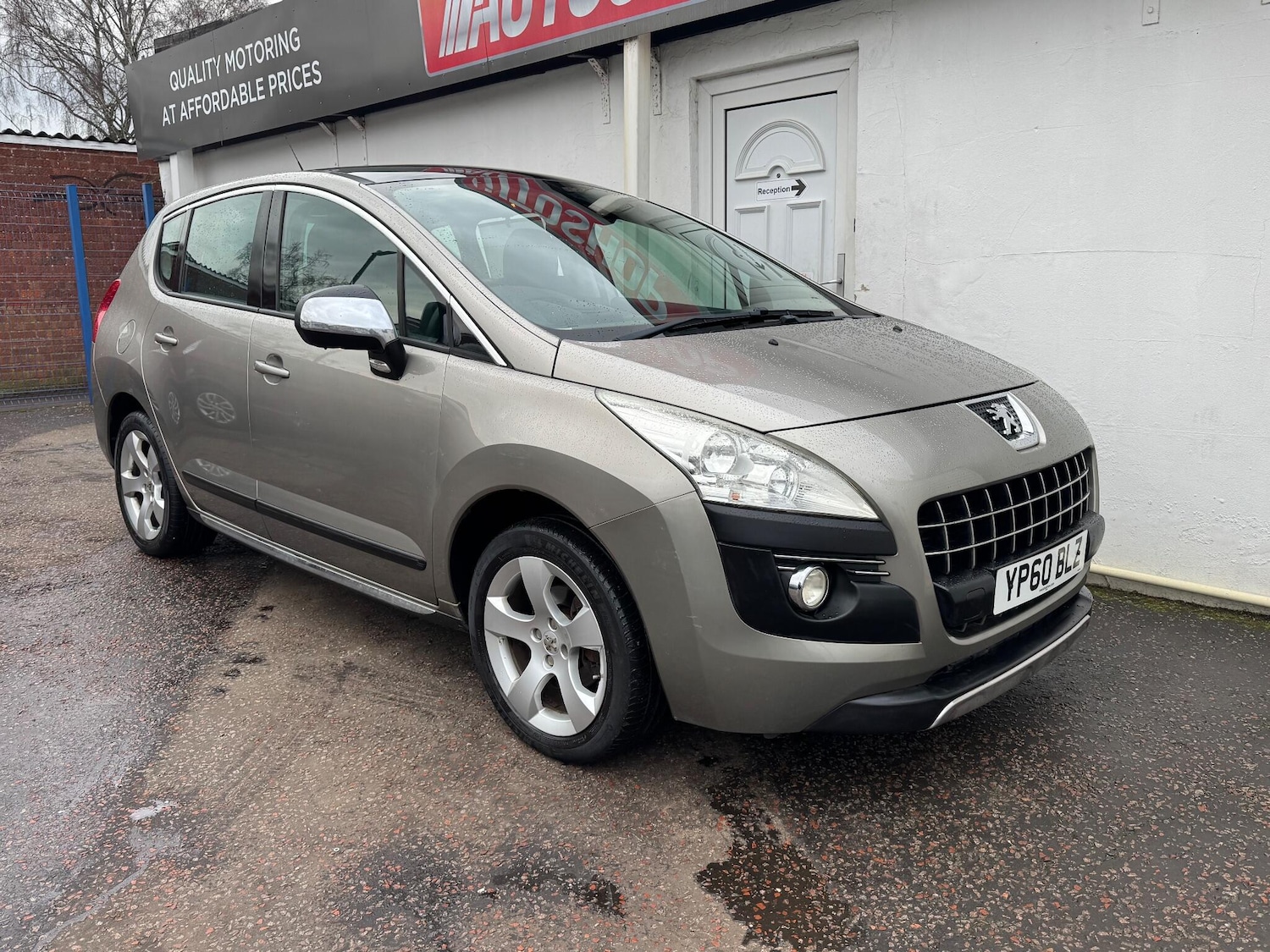 Used Peugeot 3008 2011 for sale - 76952488: Photo 1