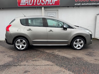 Used Peugeot 3008 2011 for sale - 76952488: Photo