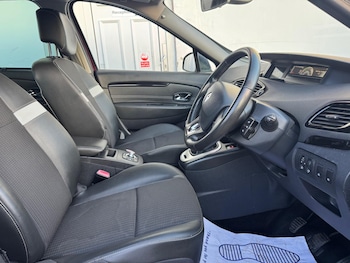 Used Renault Scenic 2014 for sale - 76666656: Photo