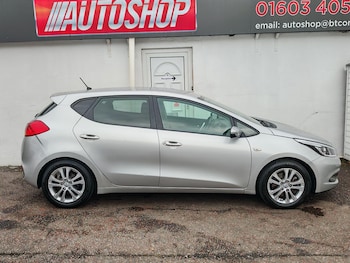 Used Kia Ceed 2015 for sale - 76441091: Photo