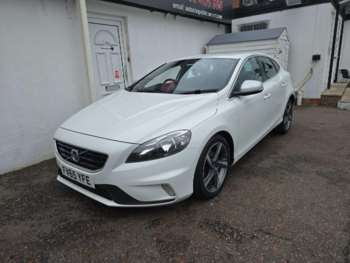 Used Volvo V40 2016 for sale - 74758968: Photo