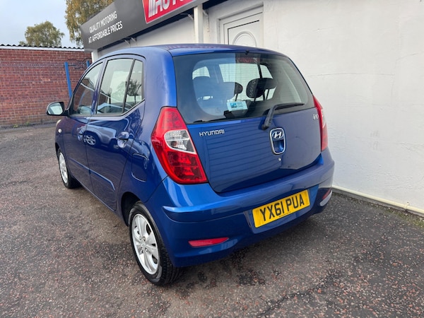 Used Hyundai i10 2011 for sale - 76269963: Photo 10