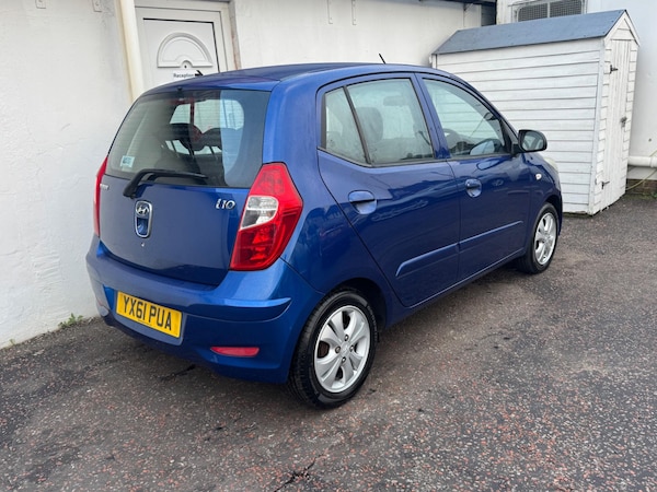Used Hyundai i10 2011 for sale - 76269963: Photo 16