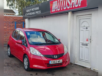 Used Honda Jazz 2013 for sale - 76042320: Photo