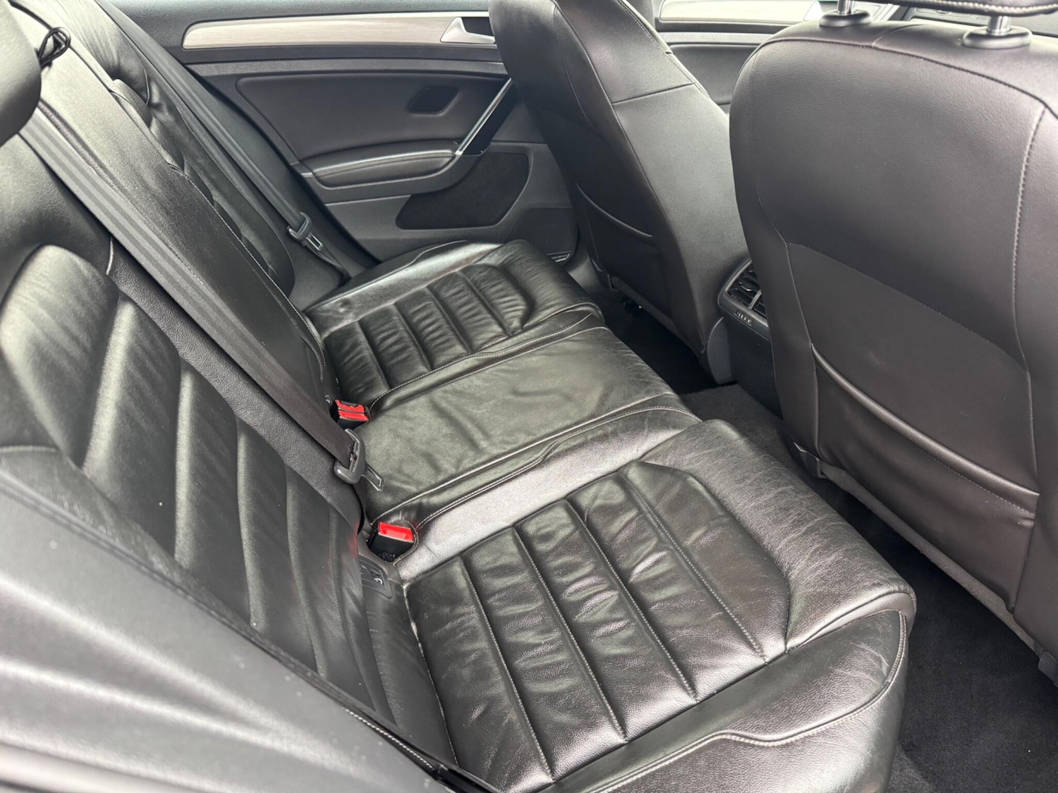 Used Volkswagen Golf 2015 for sale - 76270831: Photo 6