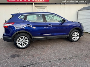 Used Nissan Qashqai 2016 for sale - 76472329: Photo