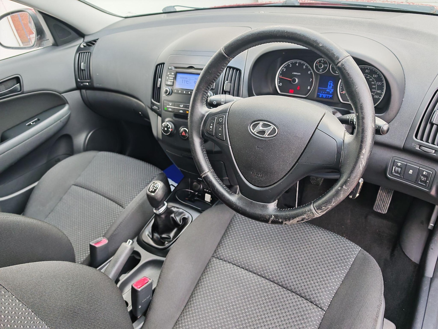 Used Hyundai i30 2011 for sale - 76159229: Photo 16