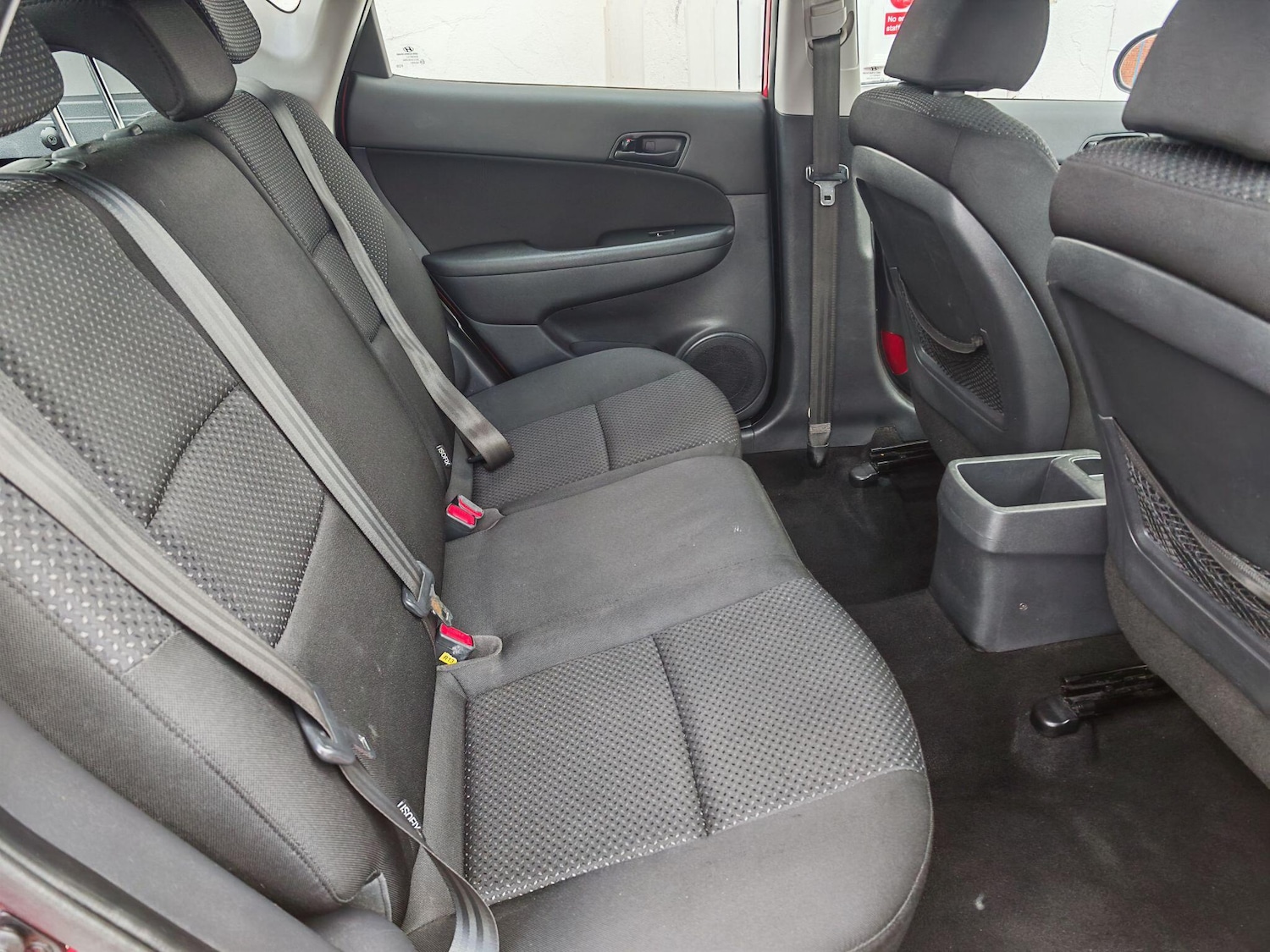 Used Hyundai i30 2011 for sale - 76159229: Photo 6