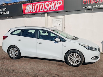 Used Kia Ceed 2013 for sale - 76042324: Photo