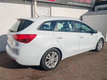 Used Kia Ceed 2013 for sale - 76042324: Photo