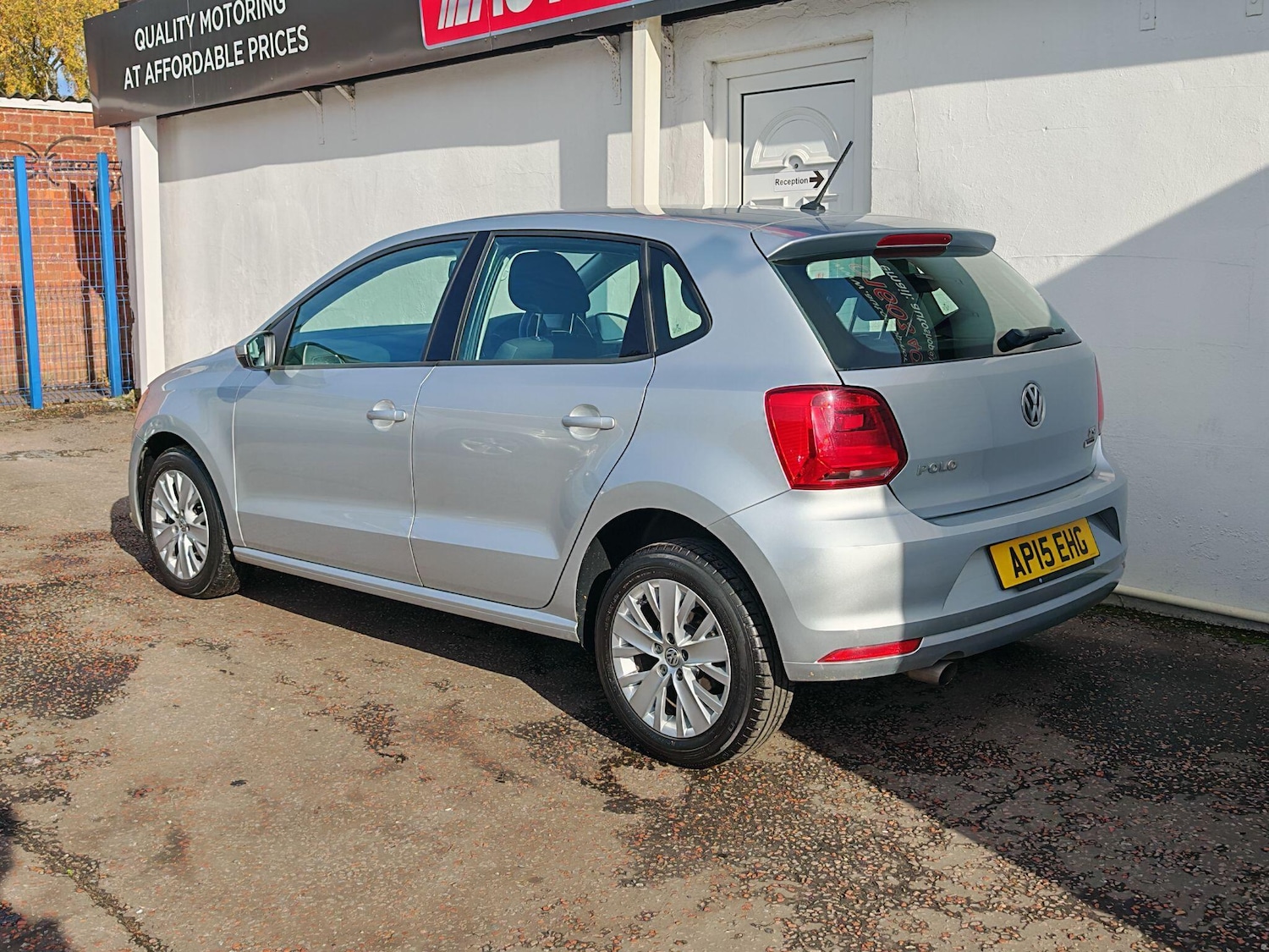 Used Volkswagen Polo 2015 for sale - 76432282: Photo 10