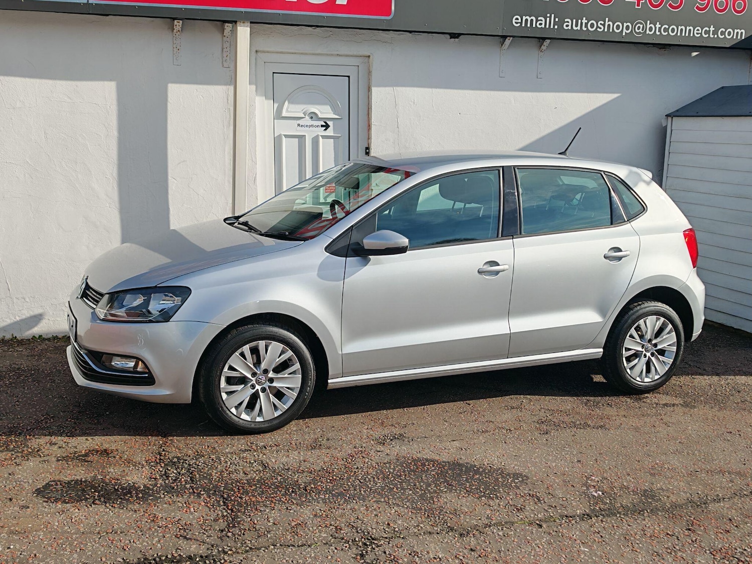 Used Volkswagen Polo 2015 for sale - 76432282: Photo 24