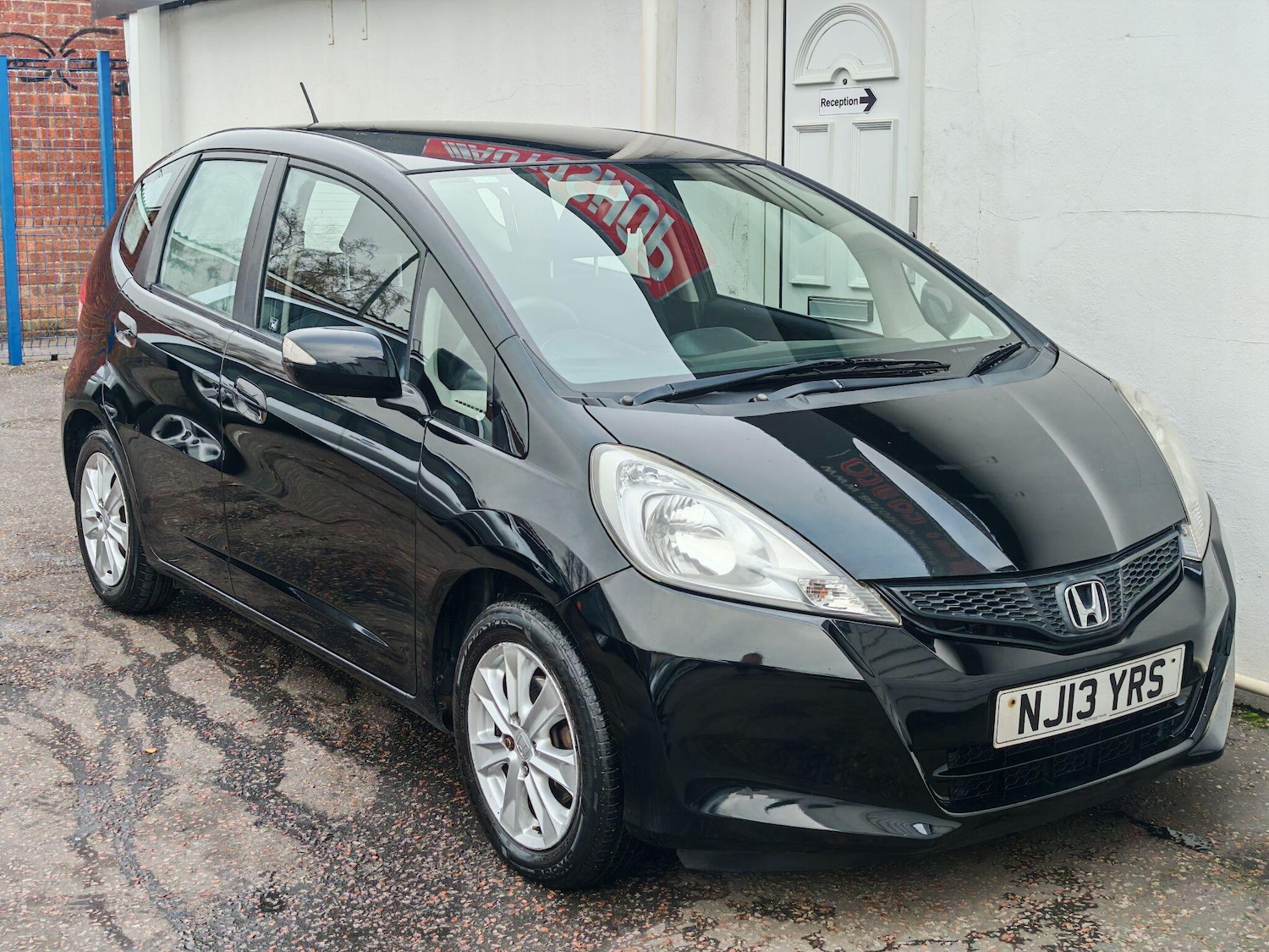 Used Honda Jazz 2013 for sale - 76620444: Photo 2