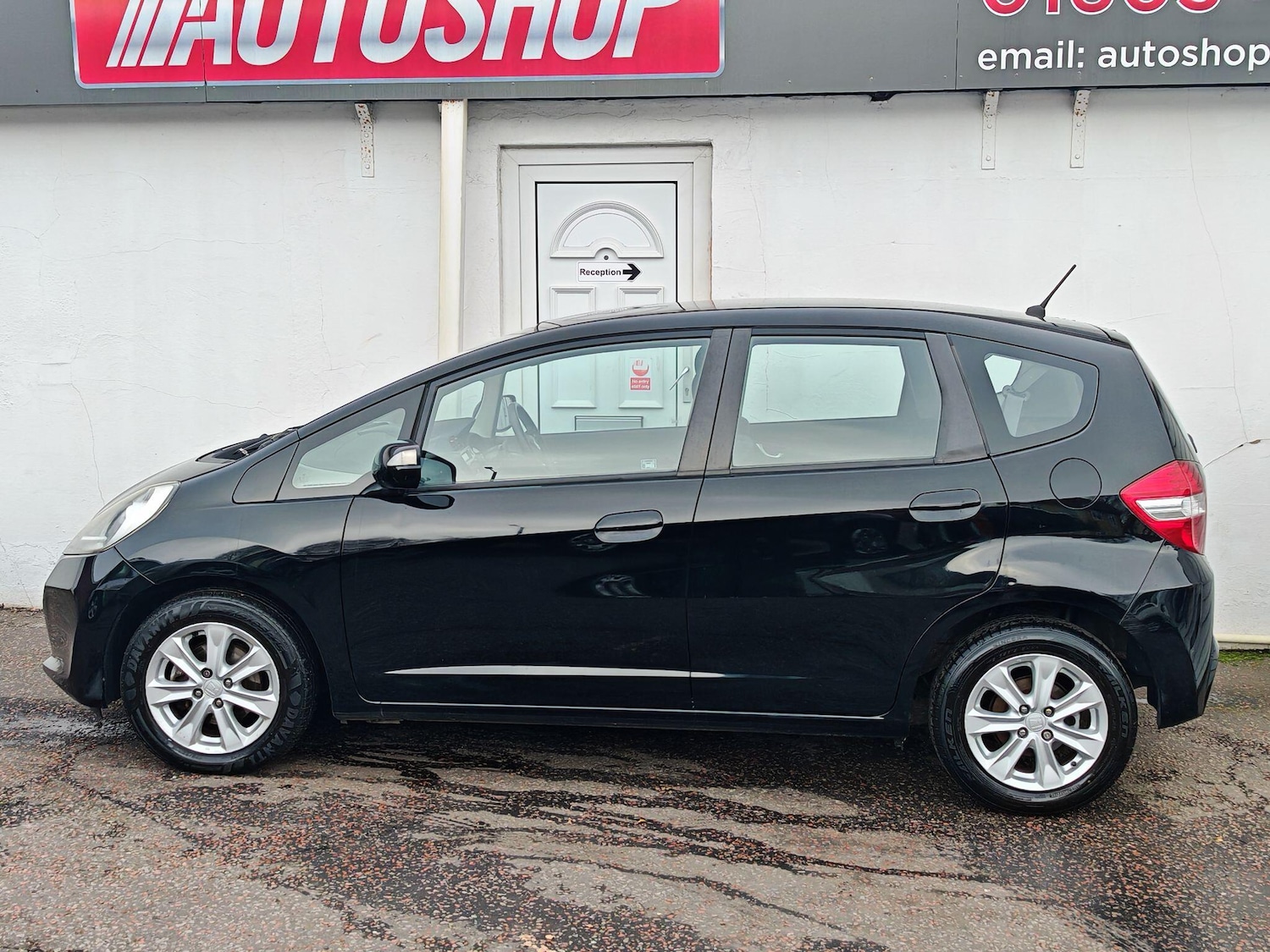 Used Honda Jazz 2013 for sale - 76620444: Photo 20