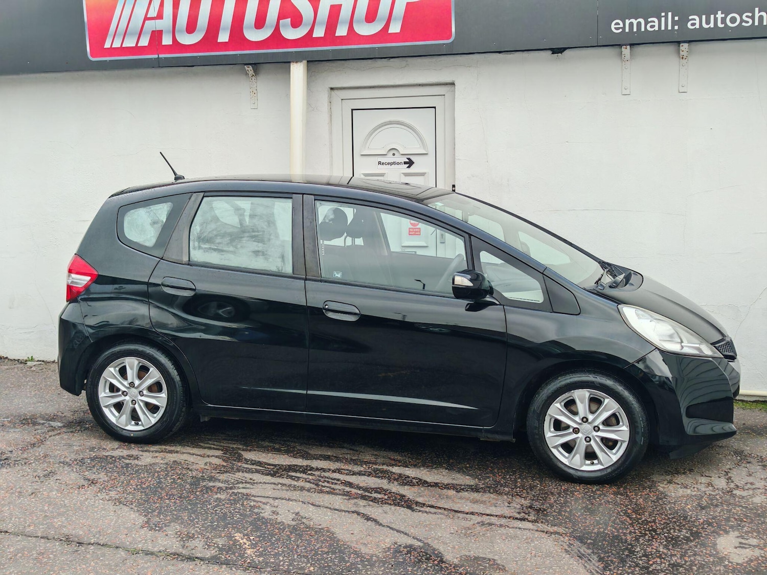 Used Honda Jazz 2013 for sale - 76620444: Photo 5