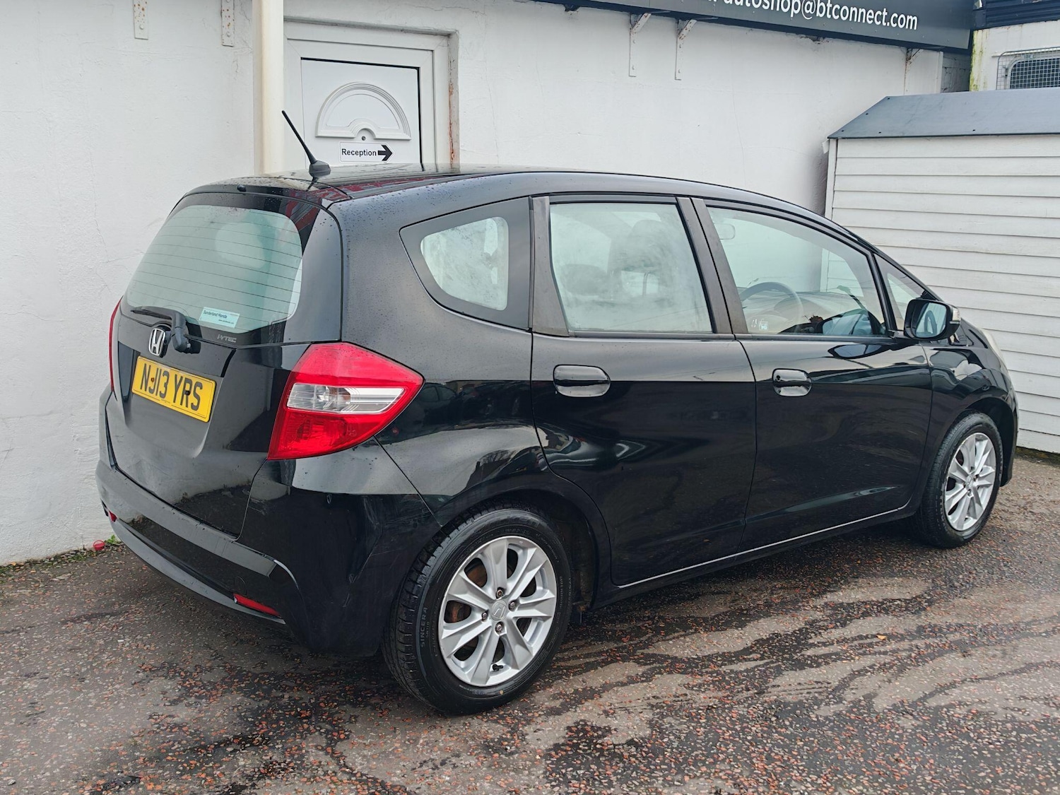 Used Honda Jazz 2013 for sale - 76620444: Photo 8