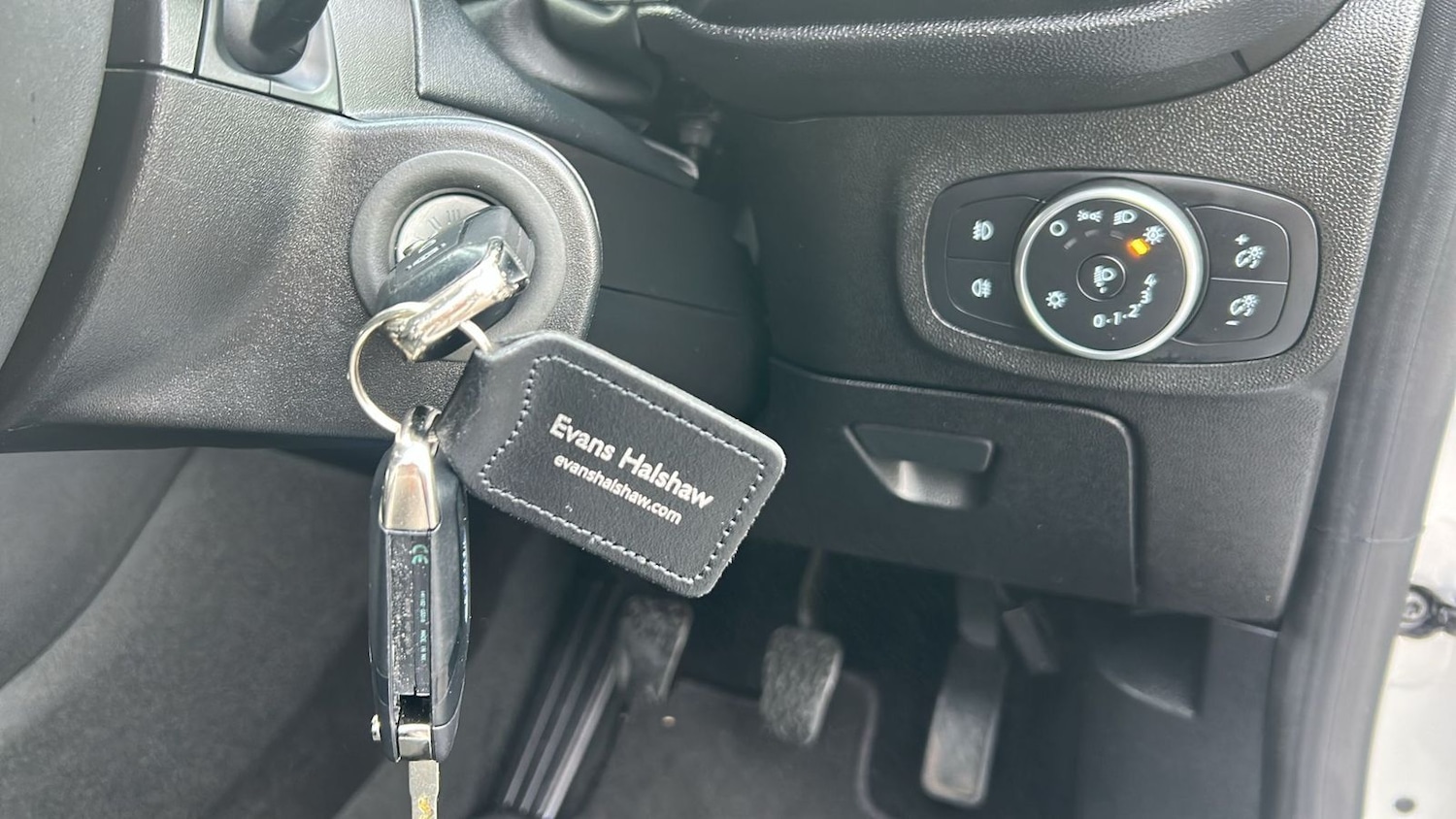 Used Ford Fiesta 2018 for sale - 76327996: Photo 10